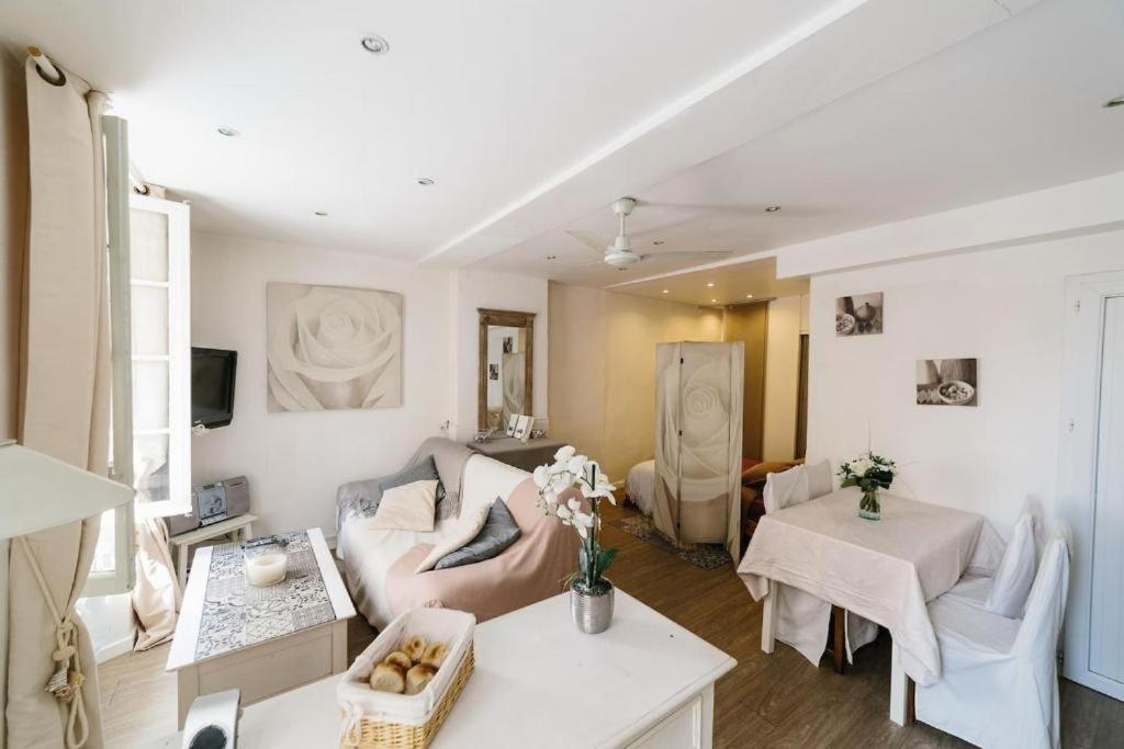 Appartement Tt équipé Parking Cœur *